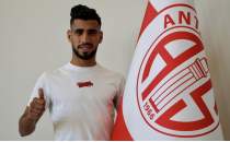 Antalyaspor, Houssam Ghacha'yı transfer etti.